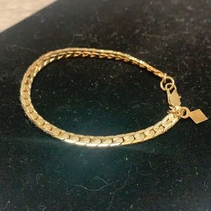 Sarah Cox Gold Bracelet